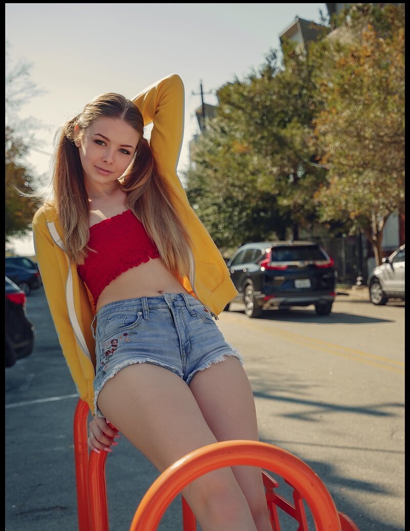 Диана, 22